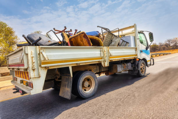Best Yard Waste Removal  in Northridge, OH